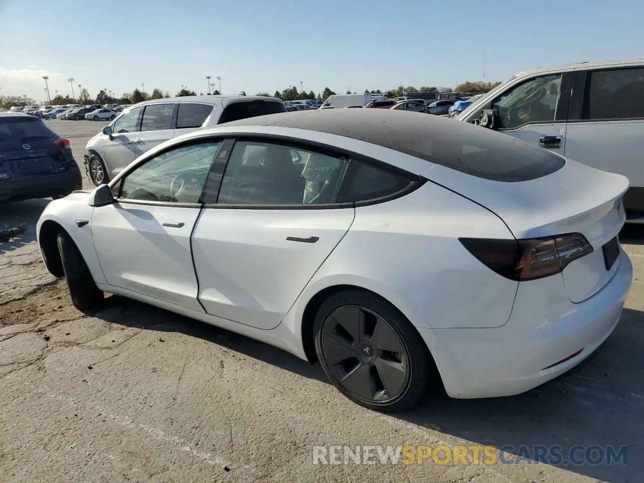 2 Фотография поврежденного автомобиля 5YJ3E1EA9NF368613 TESLA MODEL 3 2022