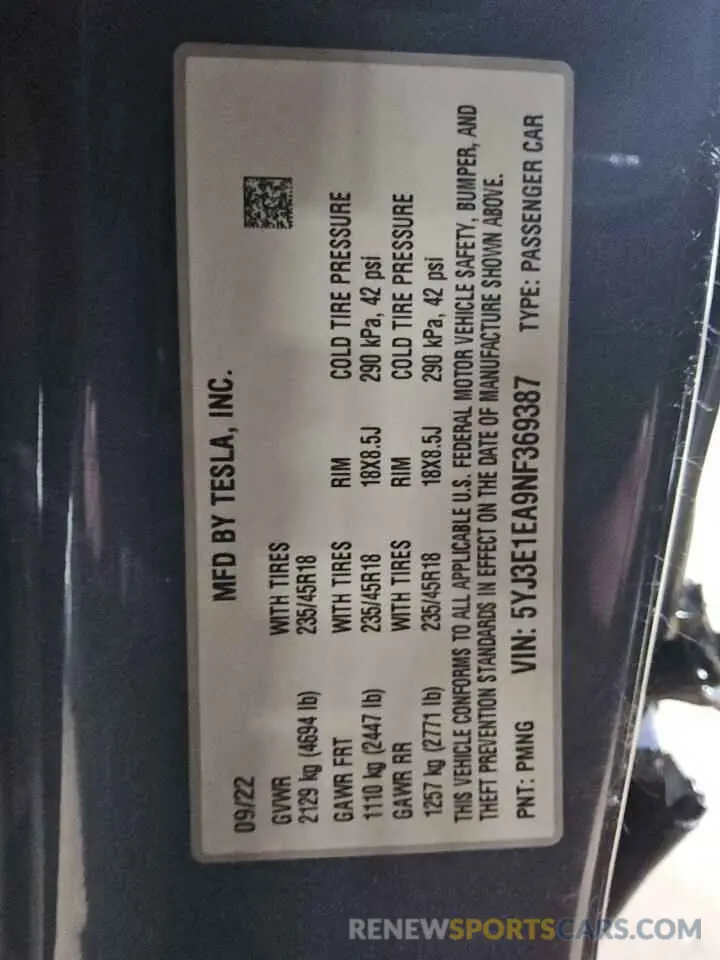 12 Photograph of a damaged car 5YJ3E1EA9NF369387 TESLA MODEL 3 2022