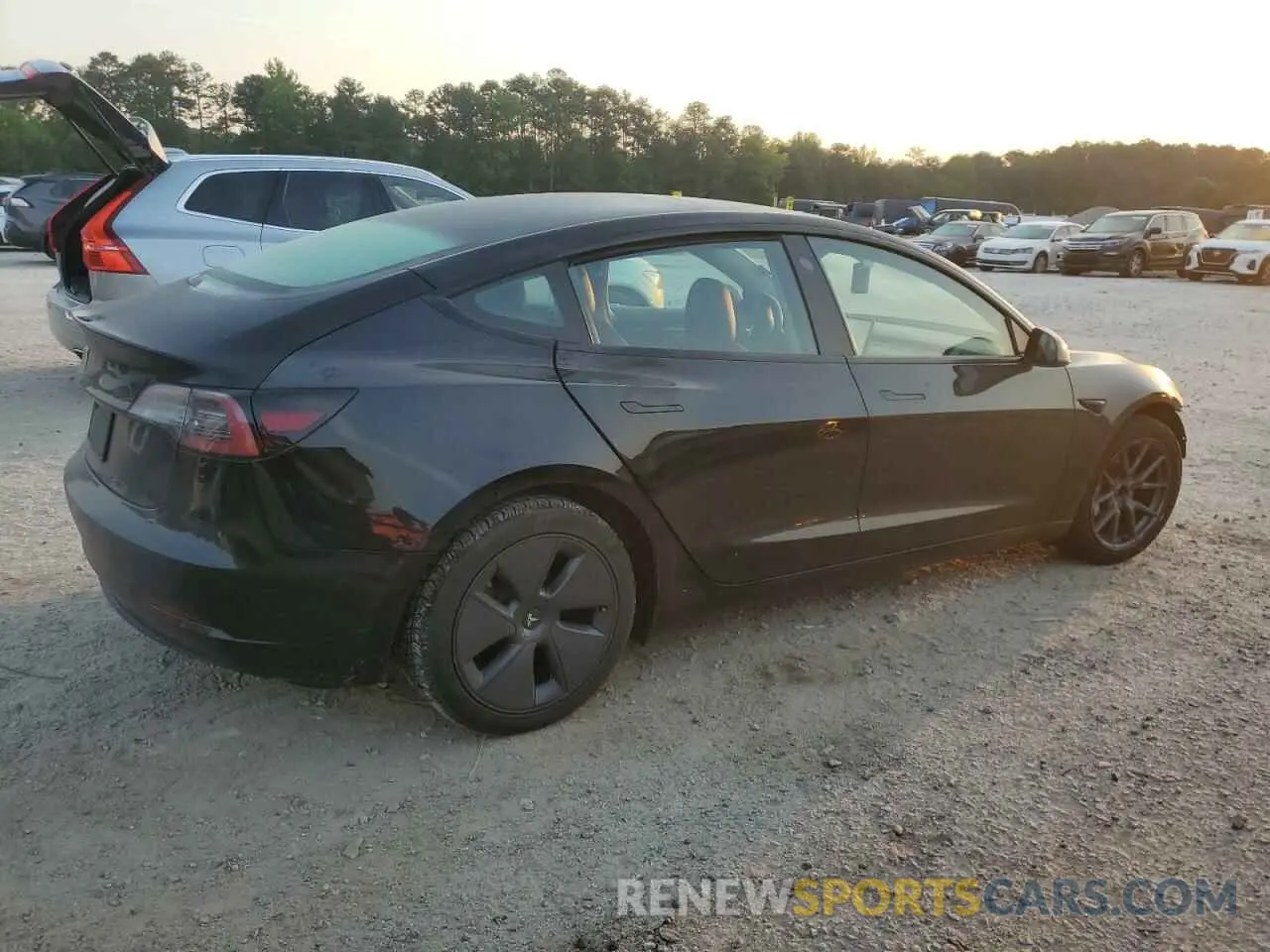3 Фотография поврежденного автомобиля 5YJ3E1EA9NF369969 TESLA MODEL 3 2022