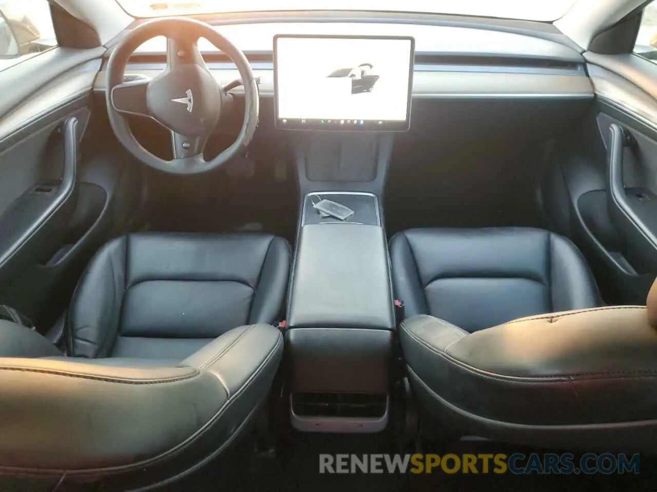 8 Фотография поврежденного автомобиля 5YJ3E1EA9NF369969 TESLA MODEL 3 2022