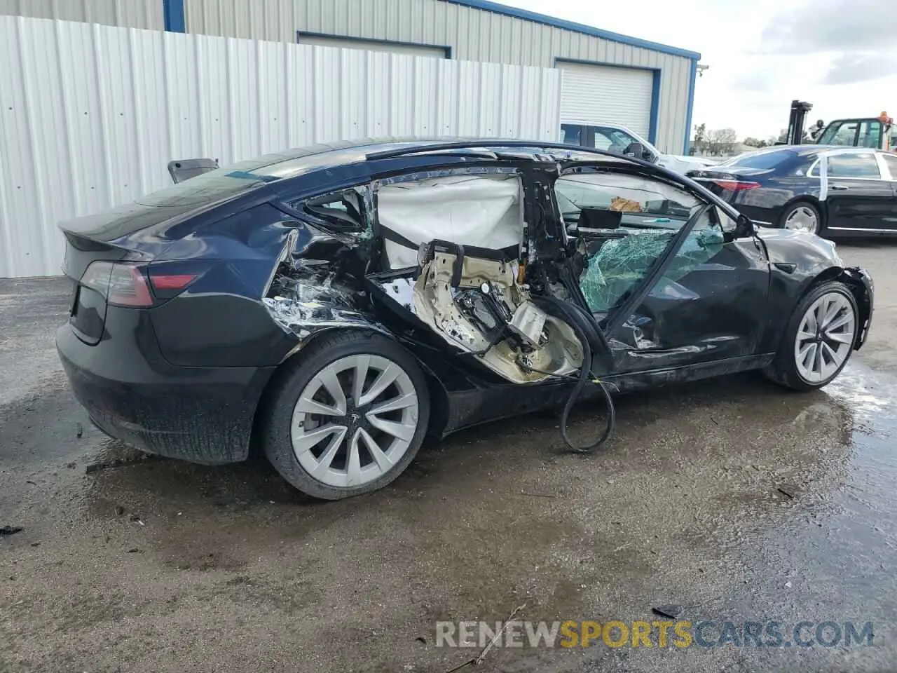 3 Фотография поврежденного автомобиля 5YJ3E1EA9NF370006 TESLA MODEL 3 2022