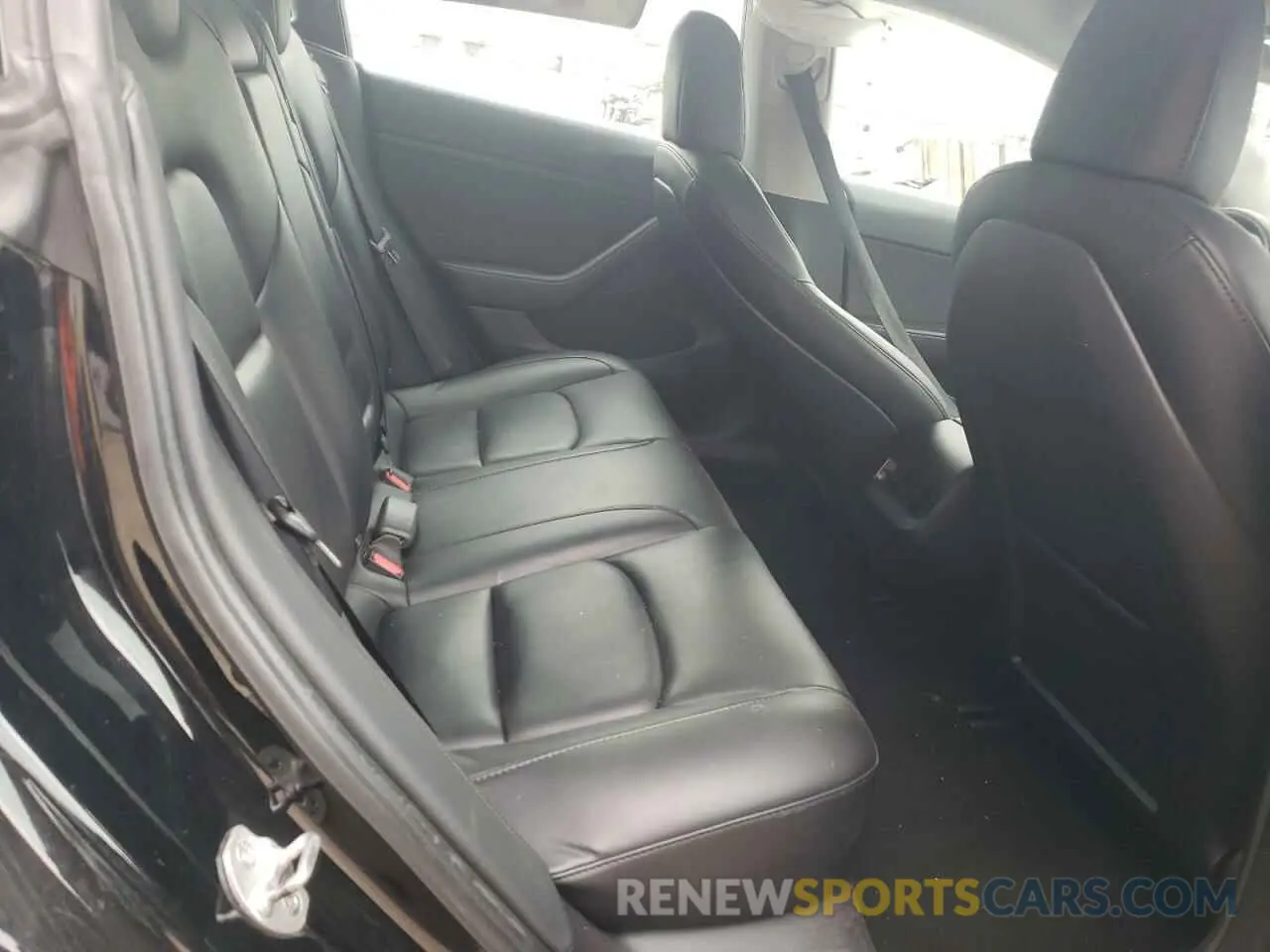 10 Фотография поврежденного автомобиля 5YJ3E1EA9NF371172 TESLA MODEL 3 2022