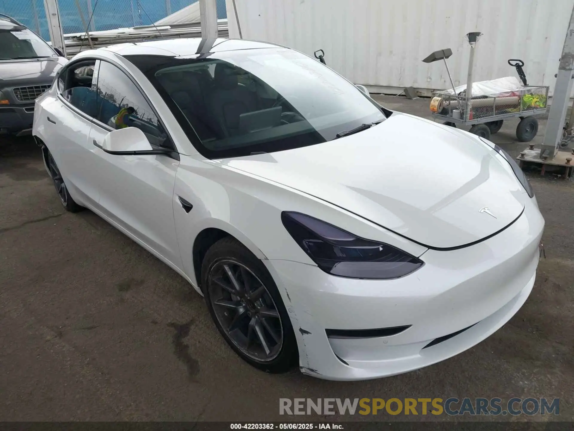1 Фотография поврежденного автомобиля 5YJ3E1EAXNF117101 TESLA MODEL 3 2022