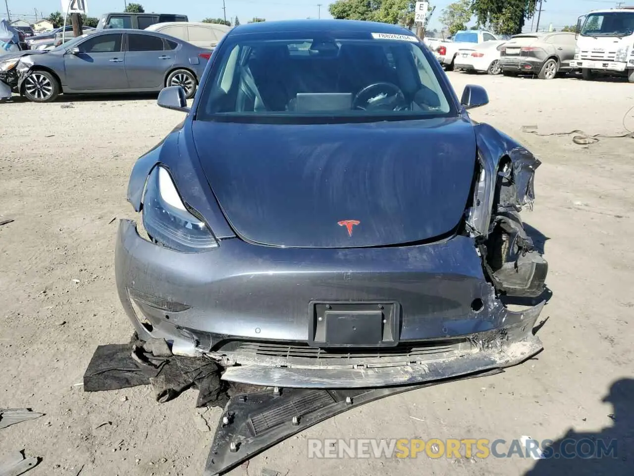 5 Photograph of a damaged car 5YJ3E1EAXNF145674 TESLA MODEL 3 2022