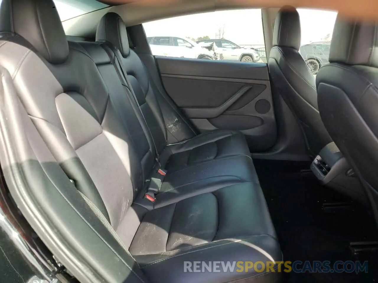 11 Фотография поврежденного автомобиля 5YJ3E1EAXNF185818 TESLA MODEL 3 2022