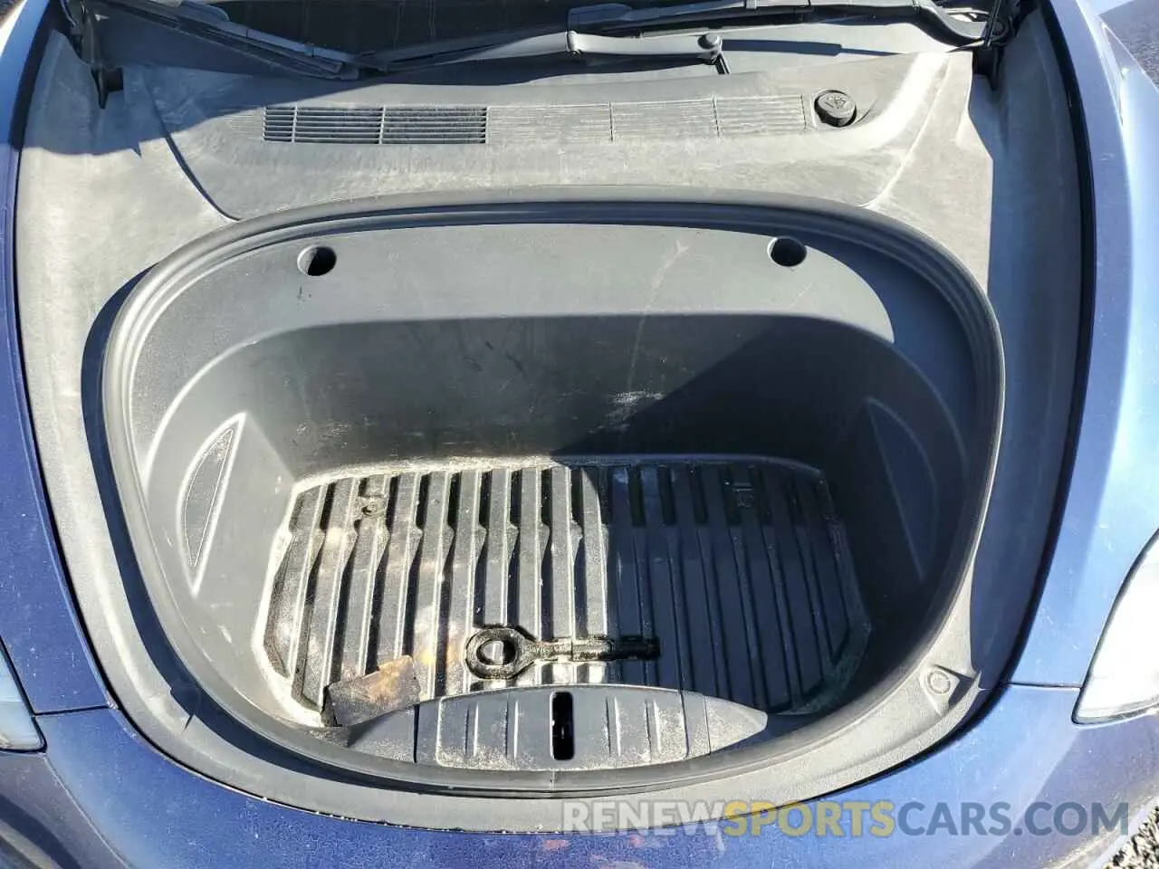 11 Photograph of a damaged car 5YJ3E1EAXNF202598 TESLA MODEL 3 2022