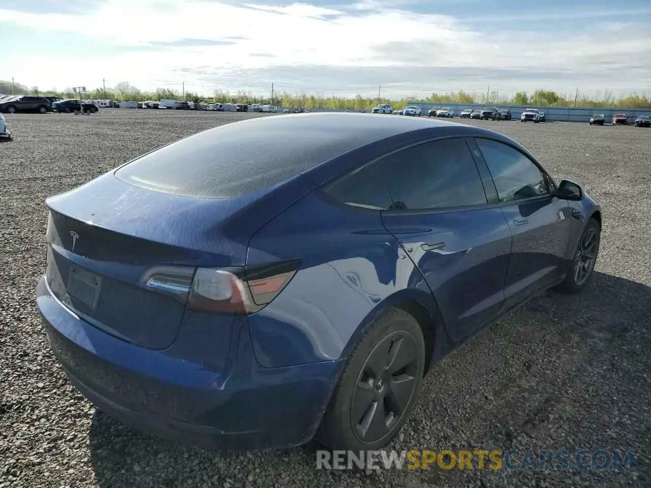 3 Photograph of a damaged car 5YJ3E1EAXNF202598 TESLA MODEL 3 2022