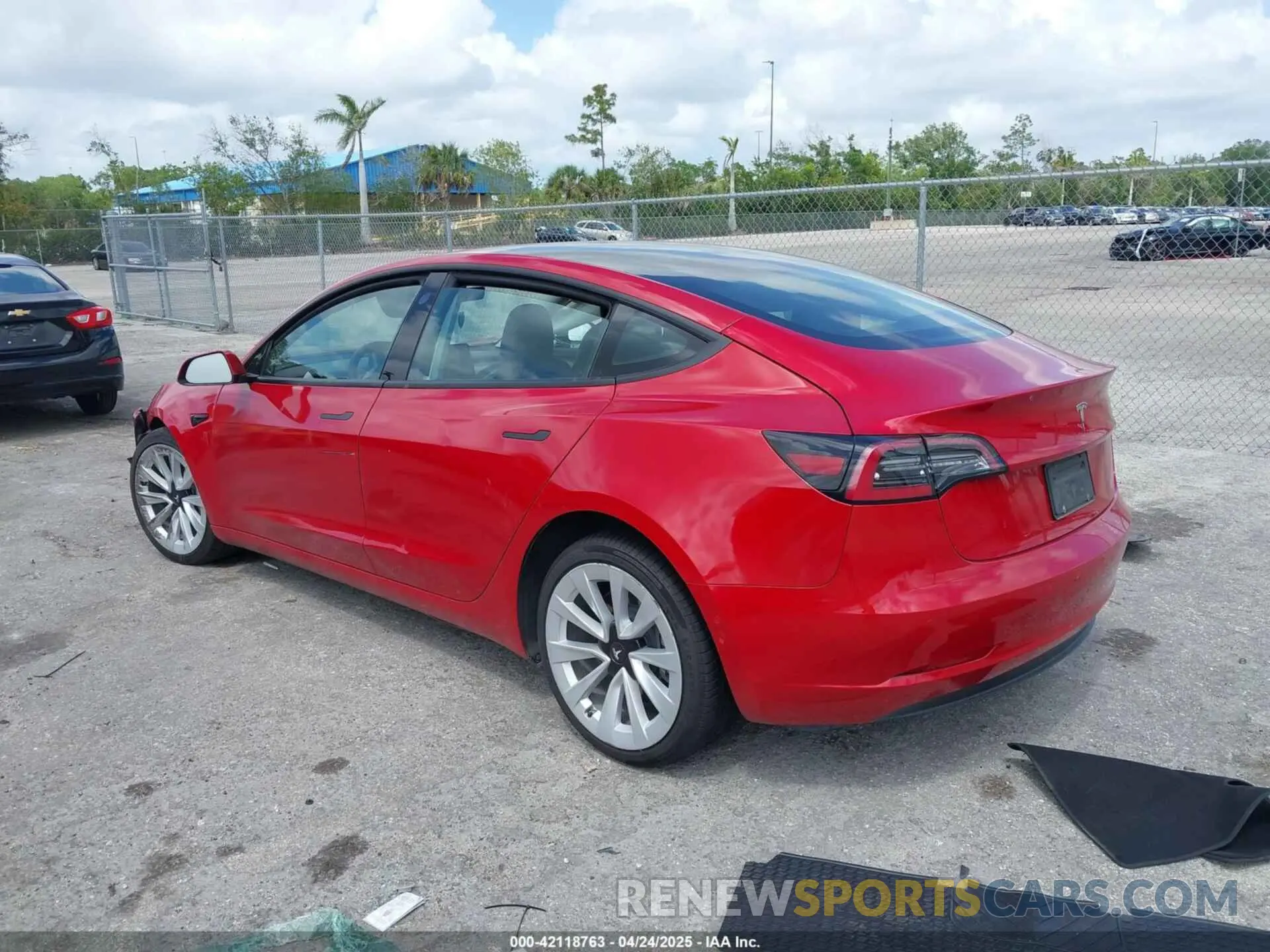 3 Фотография поврежденного автомобиля 5YJ3E1EAXNF288351 TESLA MODEL 3 2022