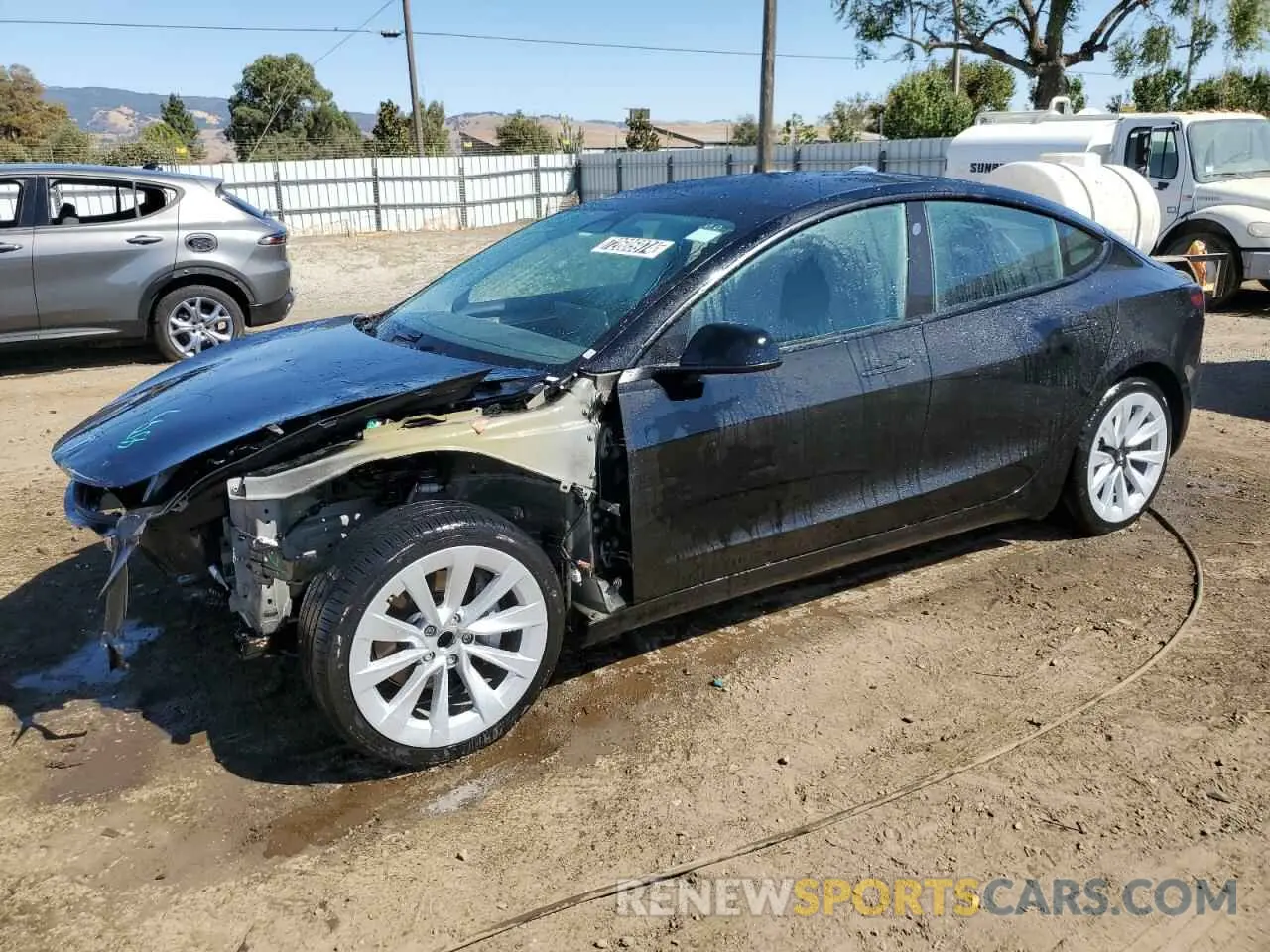 1 Фотография поврежденного автомобиля 5YJ3E1EAXNF288530 TESLA MODEL 3 2022