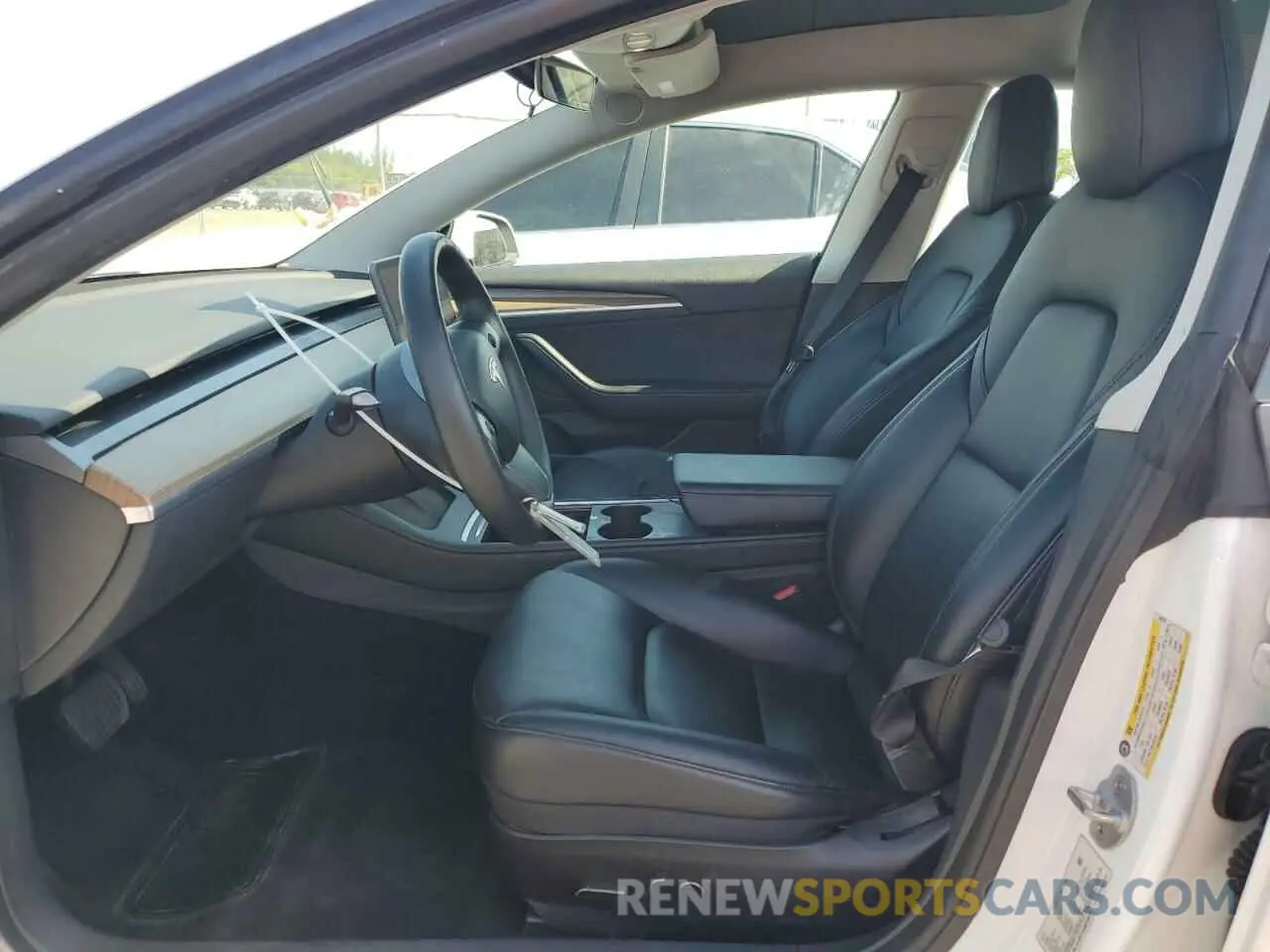 7 Photograph of a damaged car 5YJ3E1EAXNF290276 TESLA MODEL 3 2022