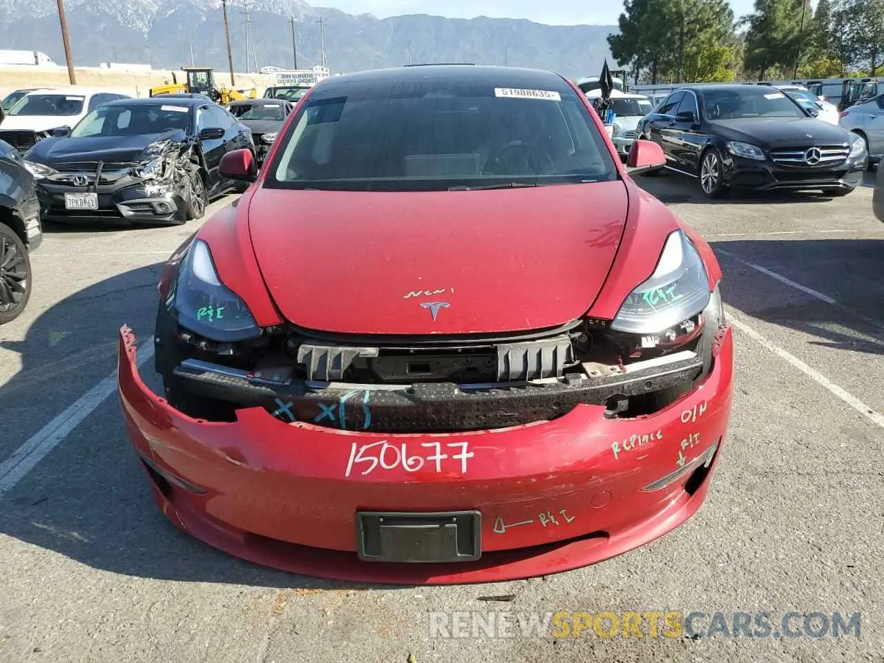 5 Photograph of a damaged car 5YJ3E1EAXNF339959 TESLA MODEL 3 2022