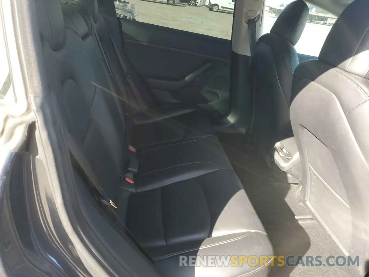 10 Photograph of a damaged car 5YJ3E1EAXNF360200 TESLA MODEL 3 2022