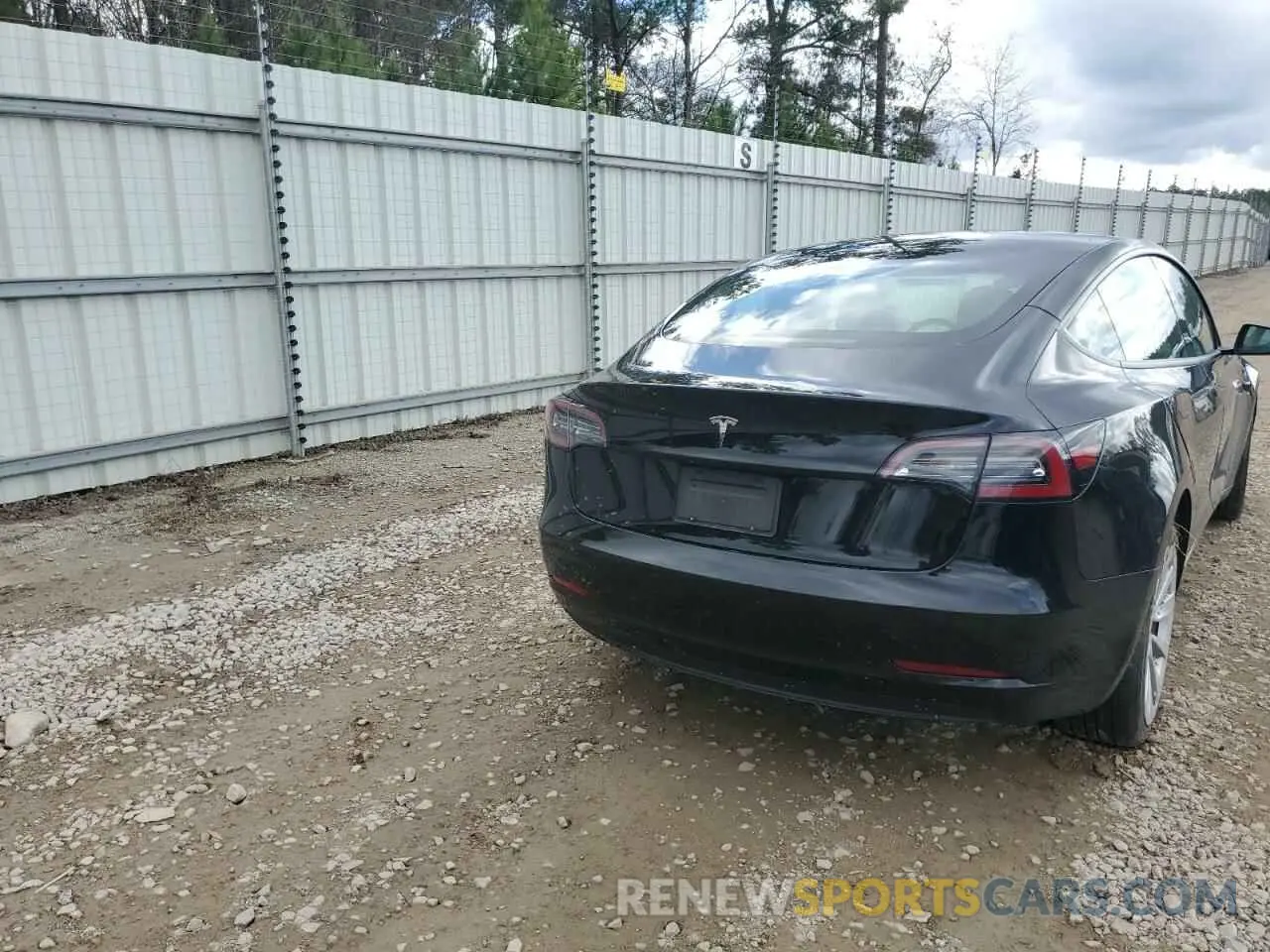 6 Photograph of a damaged car 5YJ3E1EAXNF368507 TESLA MODEL 3 2022