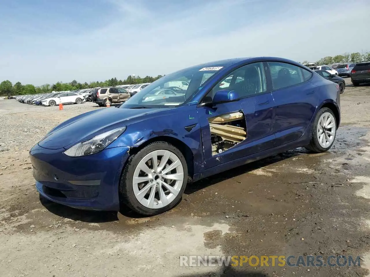 1 Photograph of a damaged car 5YJ3E1EAXNF370144 TESLA MODEL 3 2022