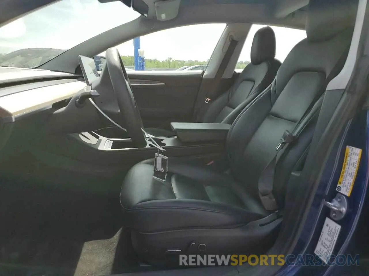 7 Photograph of a damaged car 5YJ3E1EAXNF370144 TESLA MODEL 3 2022