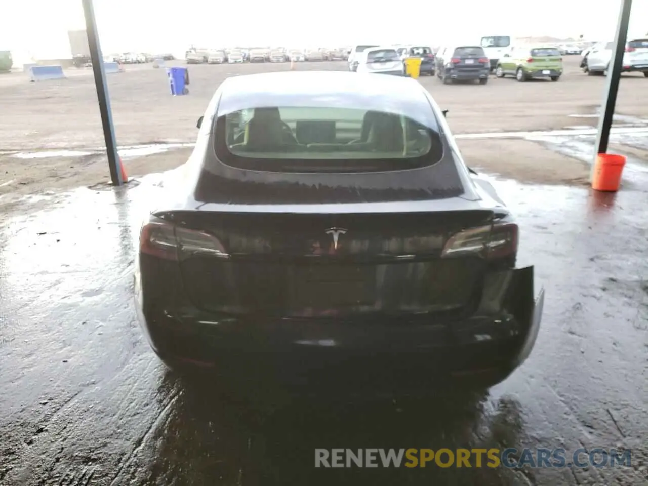 6 Photograph of a damaged car 5YJ3E1EAXNF371181 TESLA MODEL 3 2022