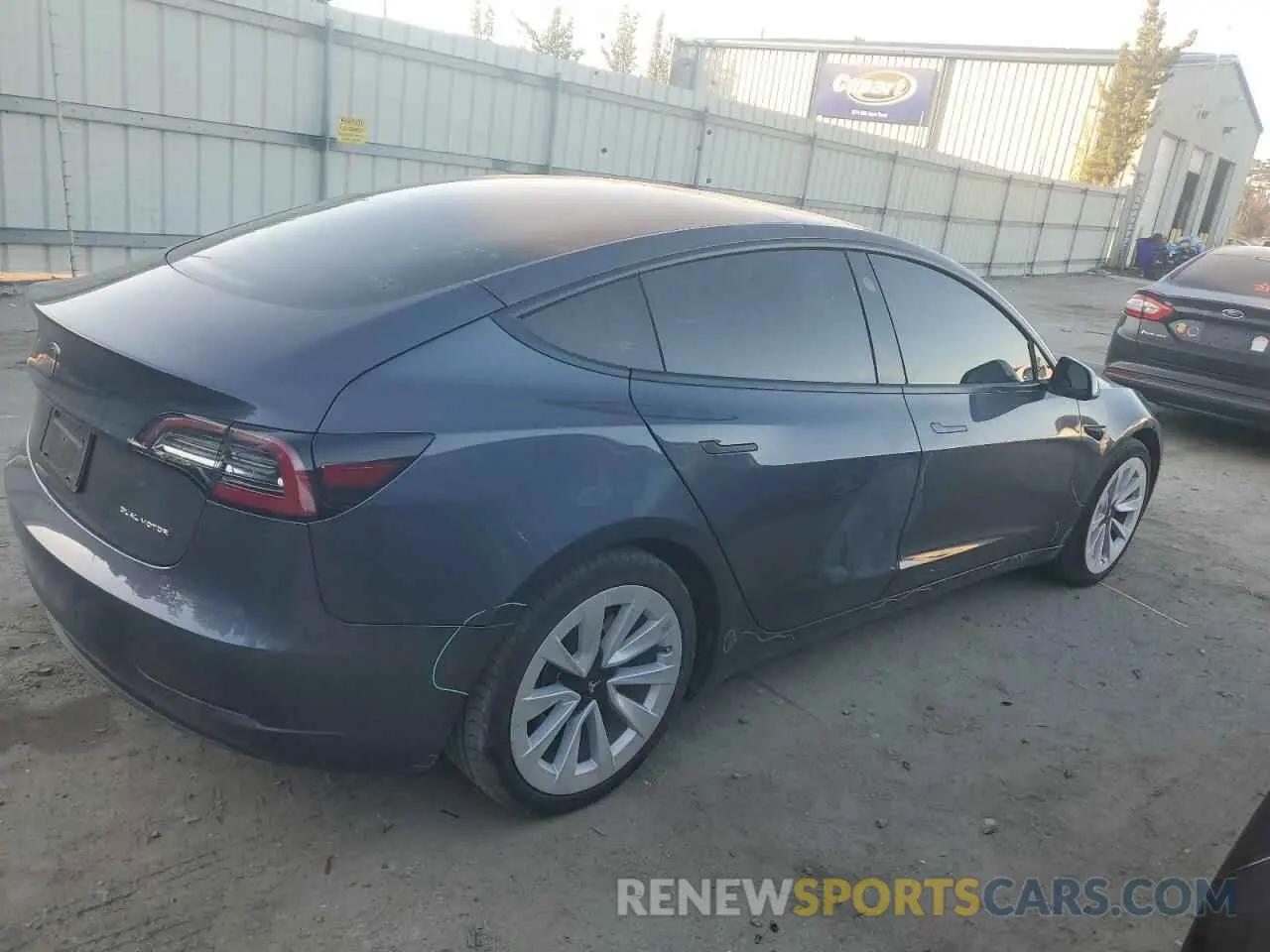 3 Photograph of a damaged car 5YJ3E1EB0NF105368 TESLA MODEL 3 2022