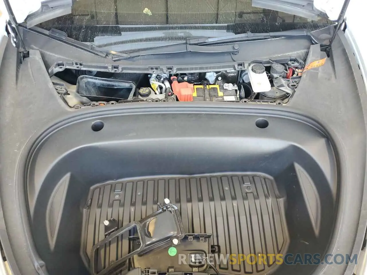 11 Photograph of a damaged car 5YJ3E1EB0NF118654 TESLA MODEL 3 2022