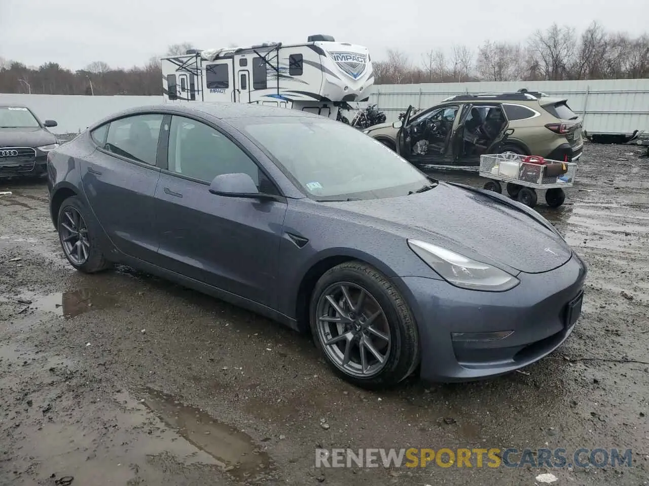 4 Photograph of a damaged car 5YJ3E1EB0NF120016 TESLA MODEL 3 2022