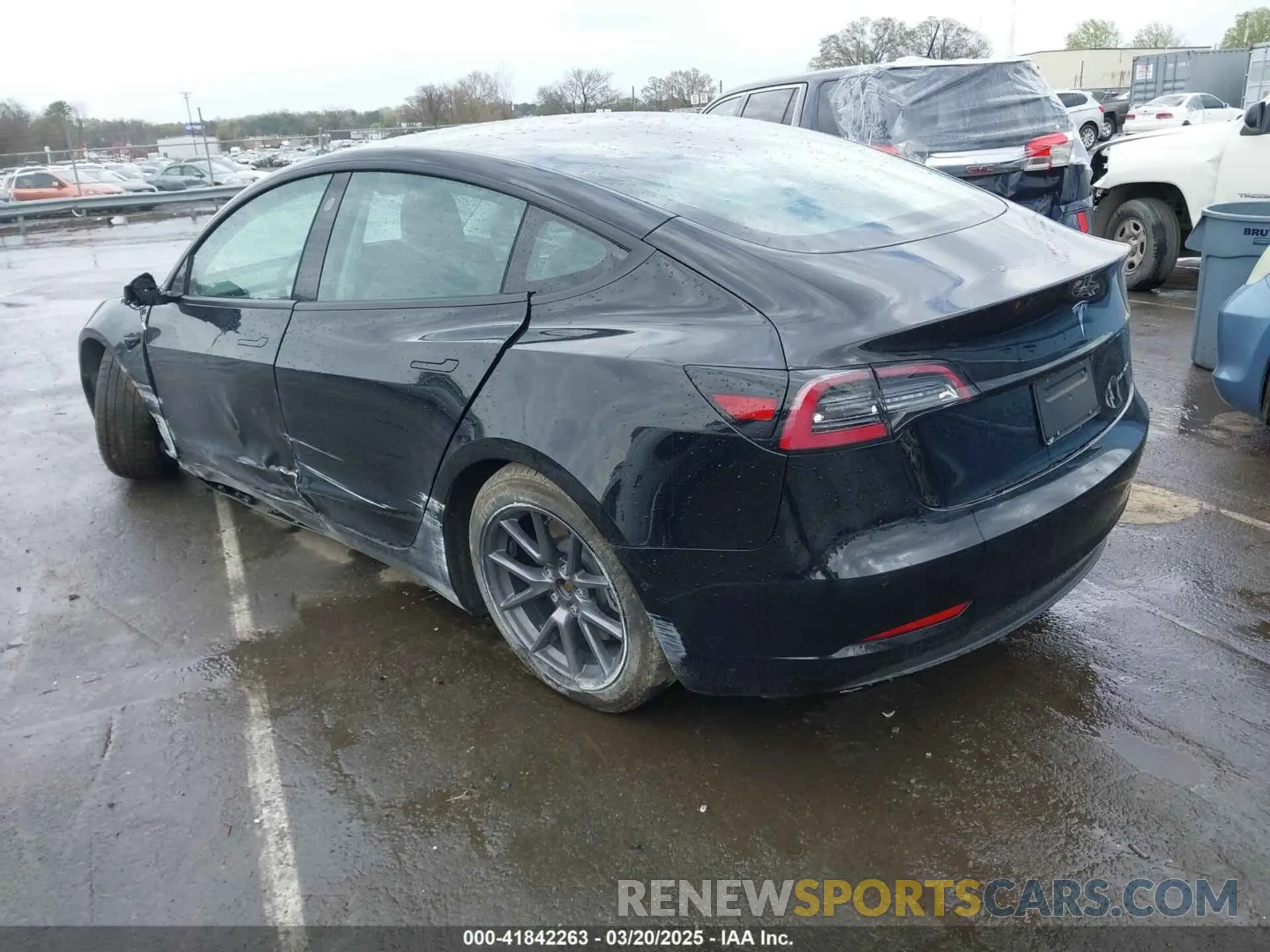 3 Фотография поврежденного автомобиля 5YJ3E1EB0NF122249 TESLA MODEL 3 2022