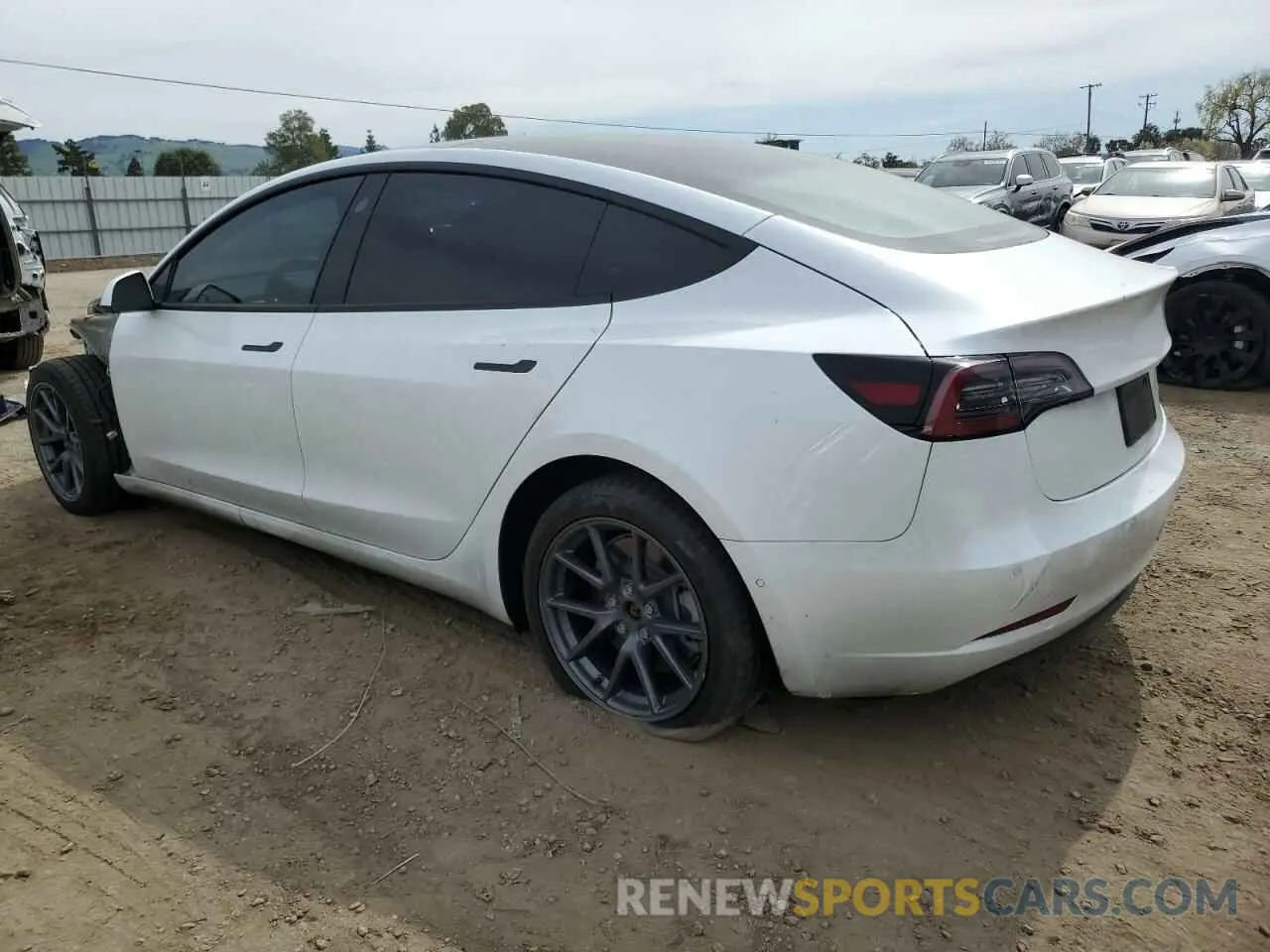 2 Фотография поврежденного автомобиля 5YJ3E1EB0NF123224 TESLA MODEL 3 2022
