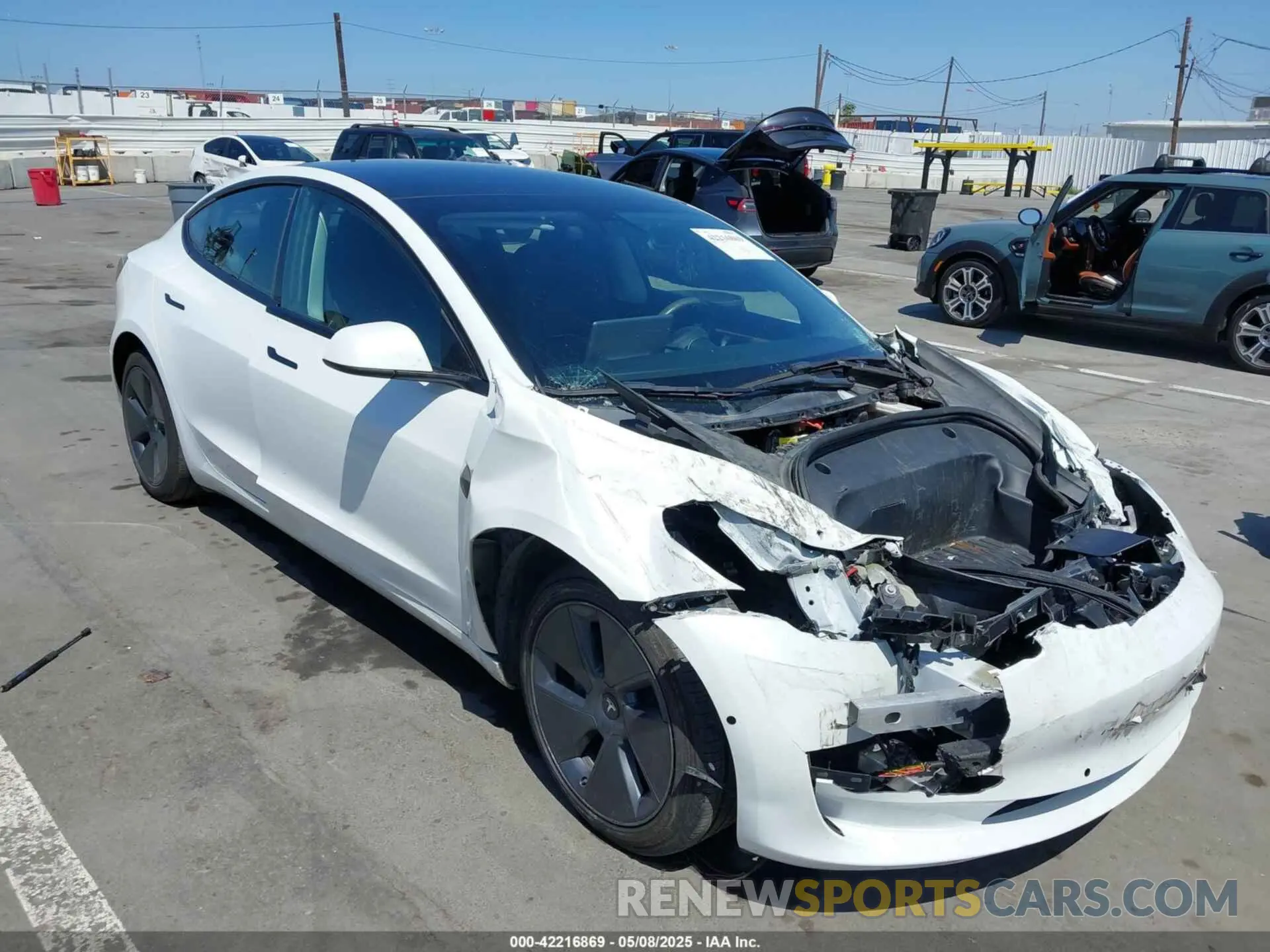 1 Photograph of a damaged car 5YJ3E1EB0NF135678 TESLA MODEL 3 2022