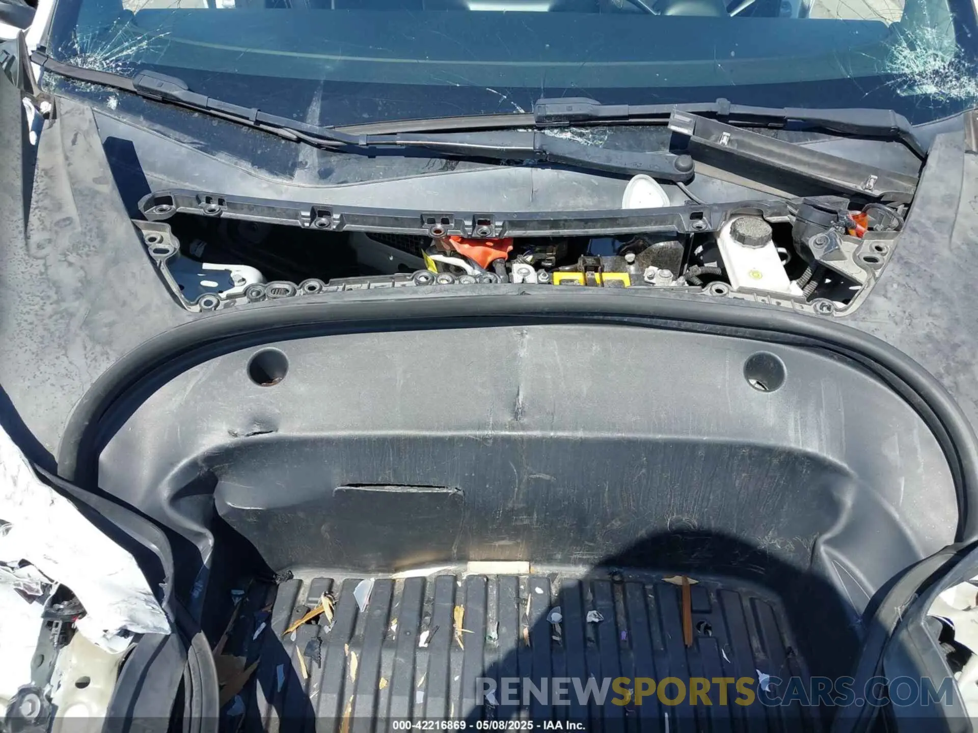 10 Photograph of a damaged car 5YJ3E1EB0NF135678 TESLA MODEL 3 2022
