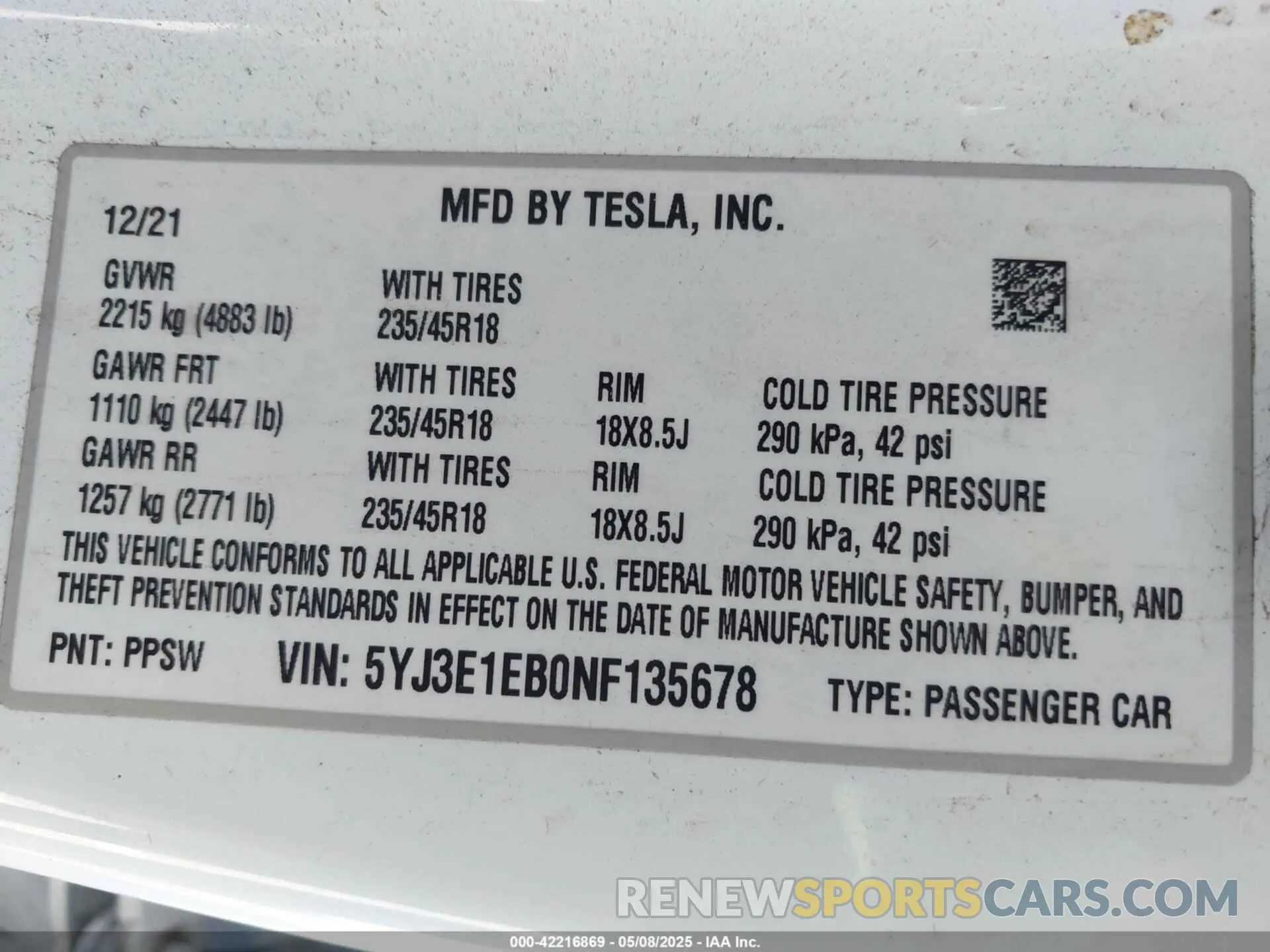 9 Photograph of a damaged car 5YJ3E1EB0NF135678 TESLA MODEL 3 2022