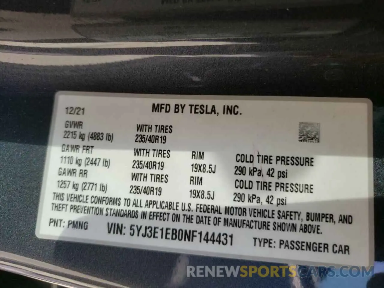 10 Photograph of a damaged car 5YJ3E1EB0NF144431 TESLA MODEL 3 2022