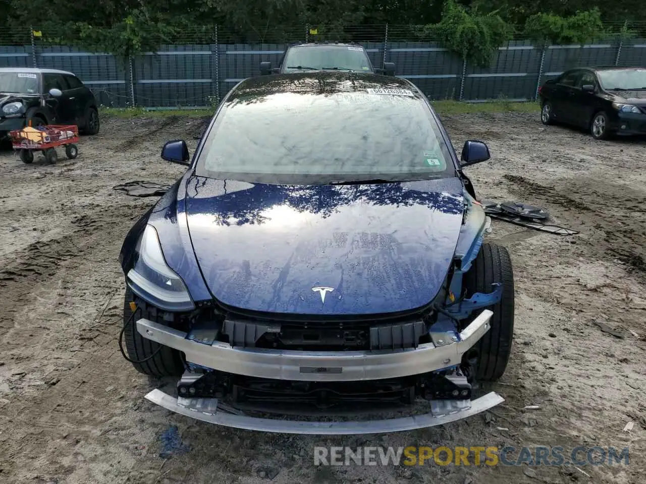 5 Photograph of a damaged car 5YJ3E1EB0NF173279 TESLA MODEL 3 2022