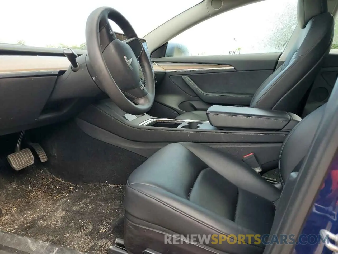 7 Photograph of a damaged car 5YJ3E1EB0NF173279 TESLA MODEL 3 2022