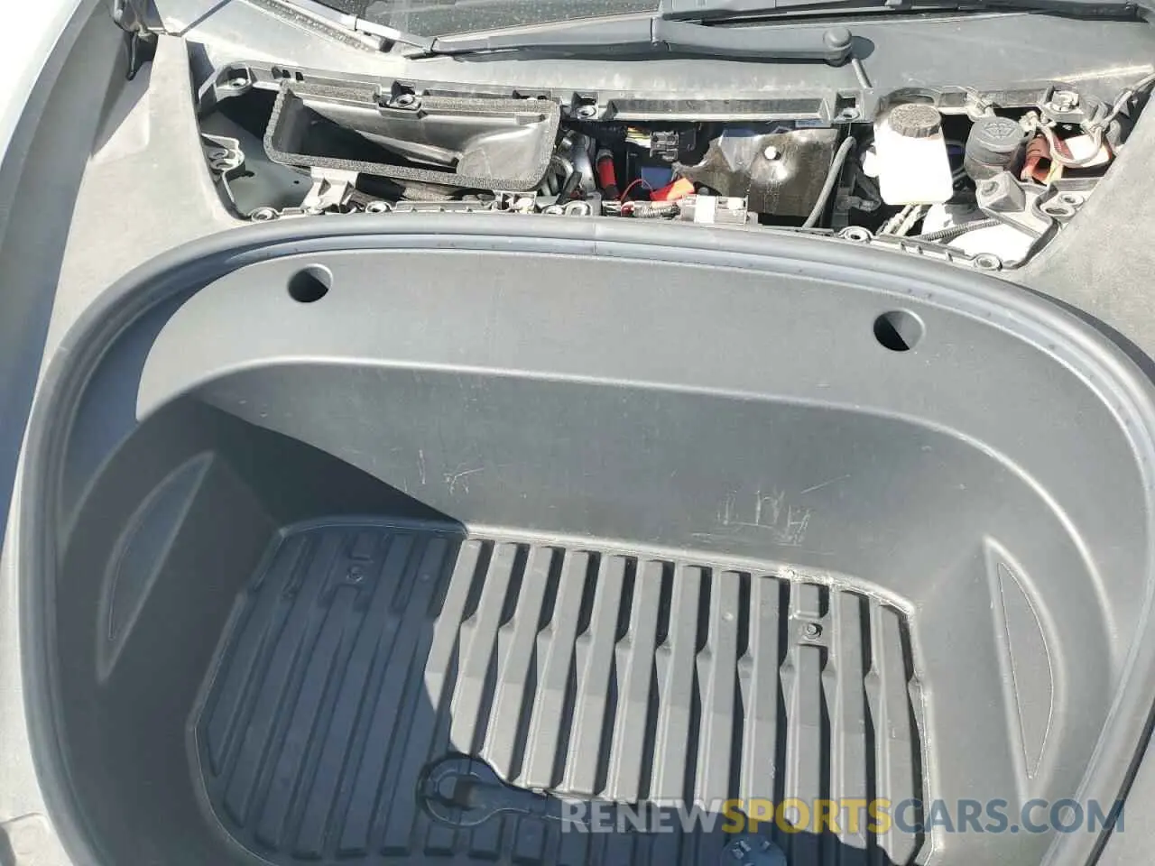 11 Photograph of a damaged car 5YJ3E1EB0NF243122 TESLA MODEL 3 2022