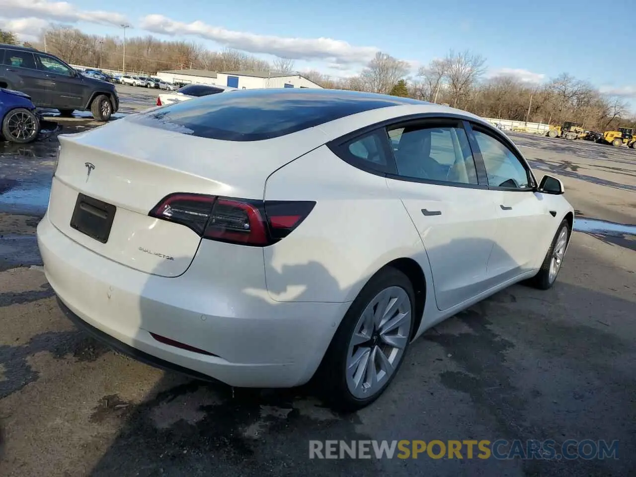 3 Photograph of a damaged car 5YJ3E1EB0NF260809 TESLA MODEL 3 2022
