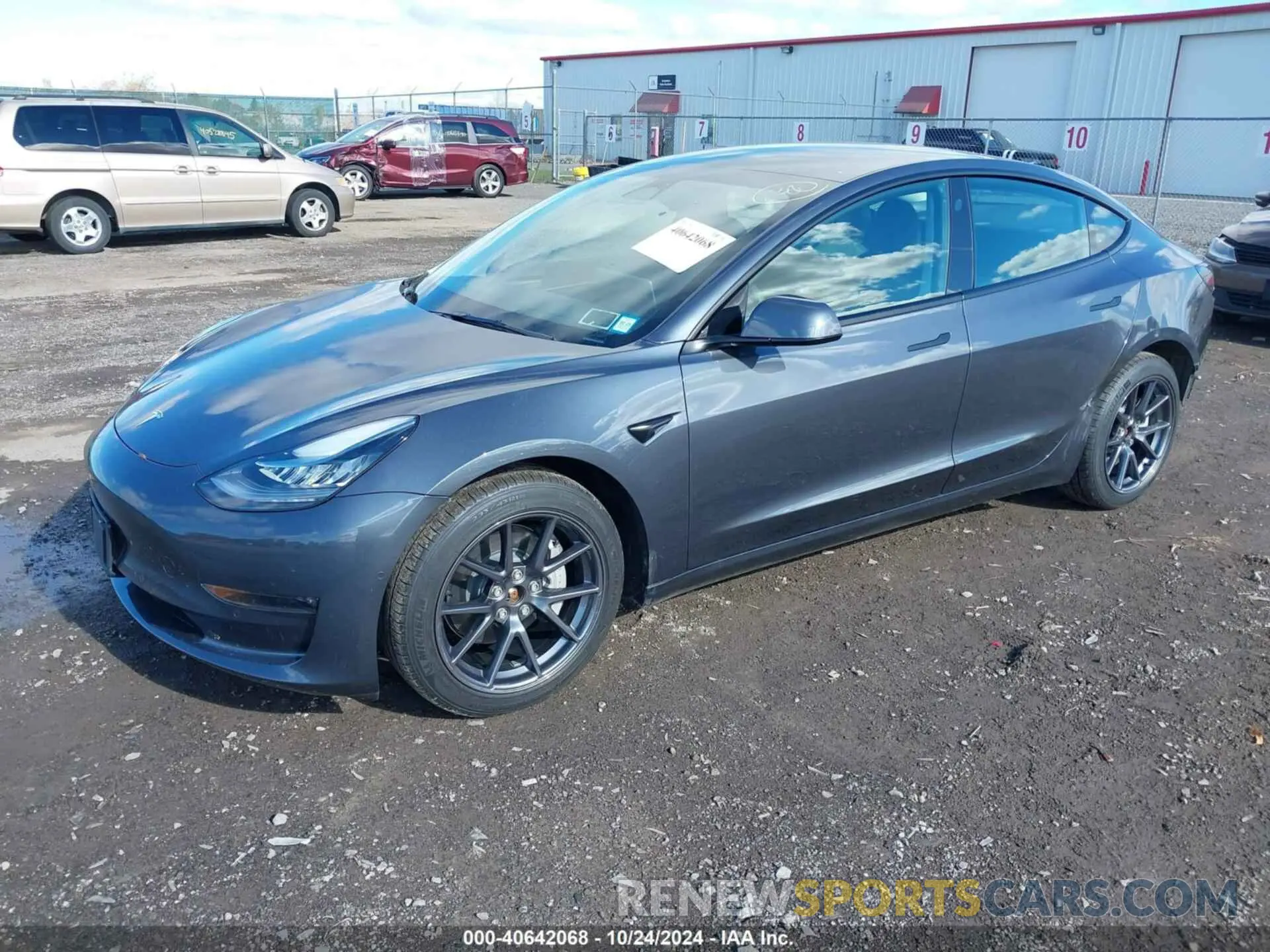 2 Photograph of a damaged car 5YJ3E1EB0NF278789 TESLA MODEL 3 2022