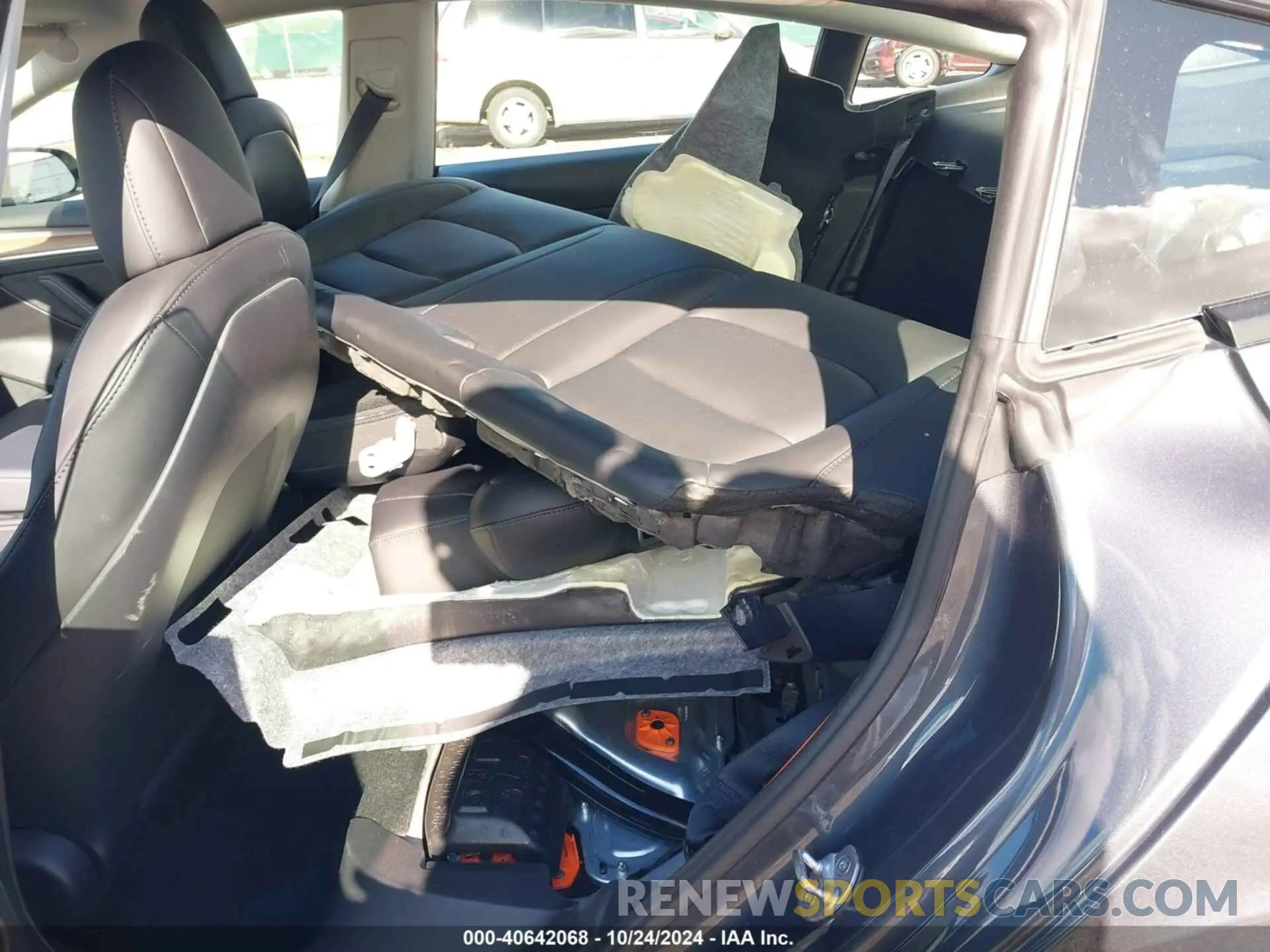 8 Photograph of a damaged car 5YJ3E1EB0NF278789 TESLA MODEL 3 2022