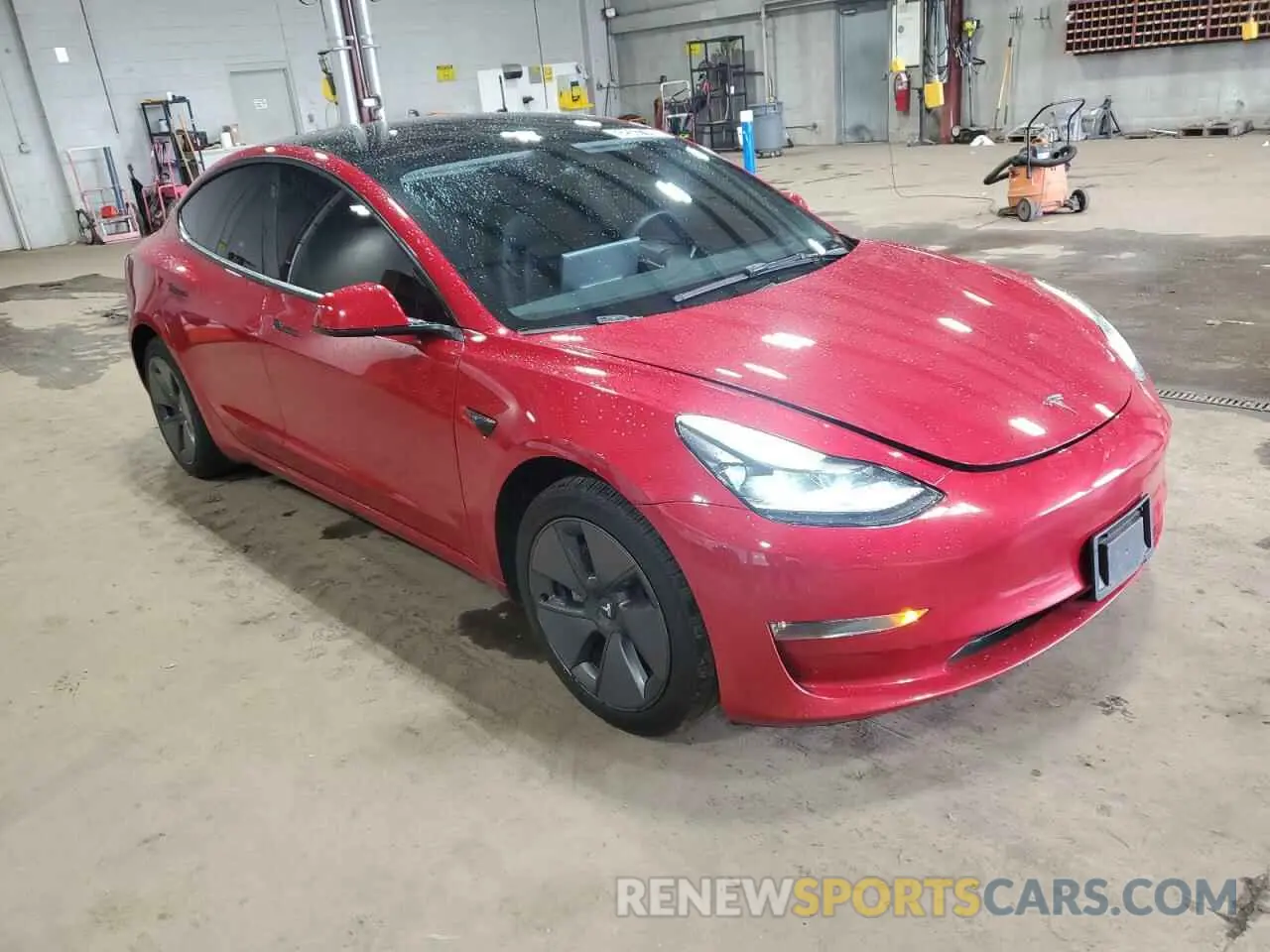 4 Photograph of a damaged car 5YJ3E1EB0NF290070 TESLA MODEL 3 2022