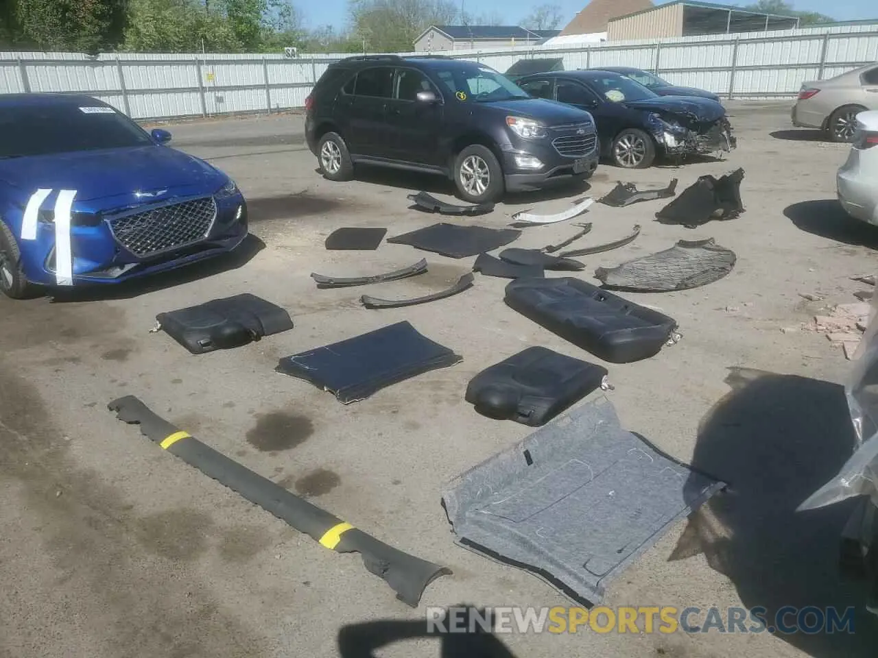 12 Photograph of a damaged car 5YJ3E1EB0NF329062 TESLA MODEL 3 2022