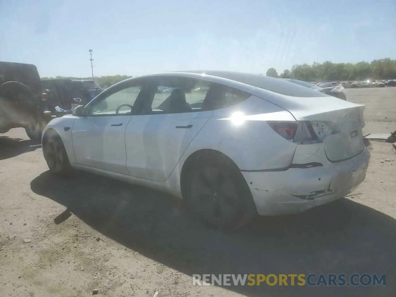 2 Photograph of a damaged car 5YJ3E1EB0NF329062 TESLA MODEL 3 2022