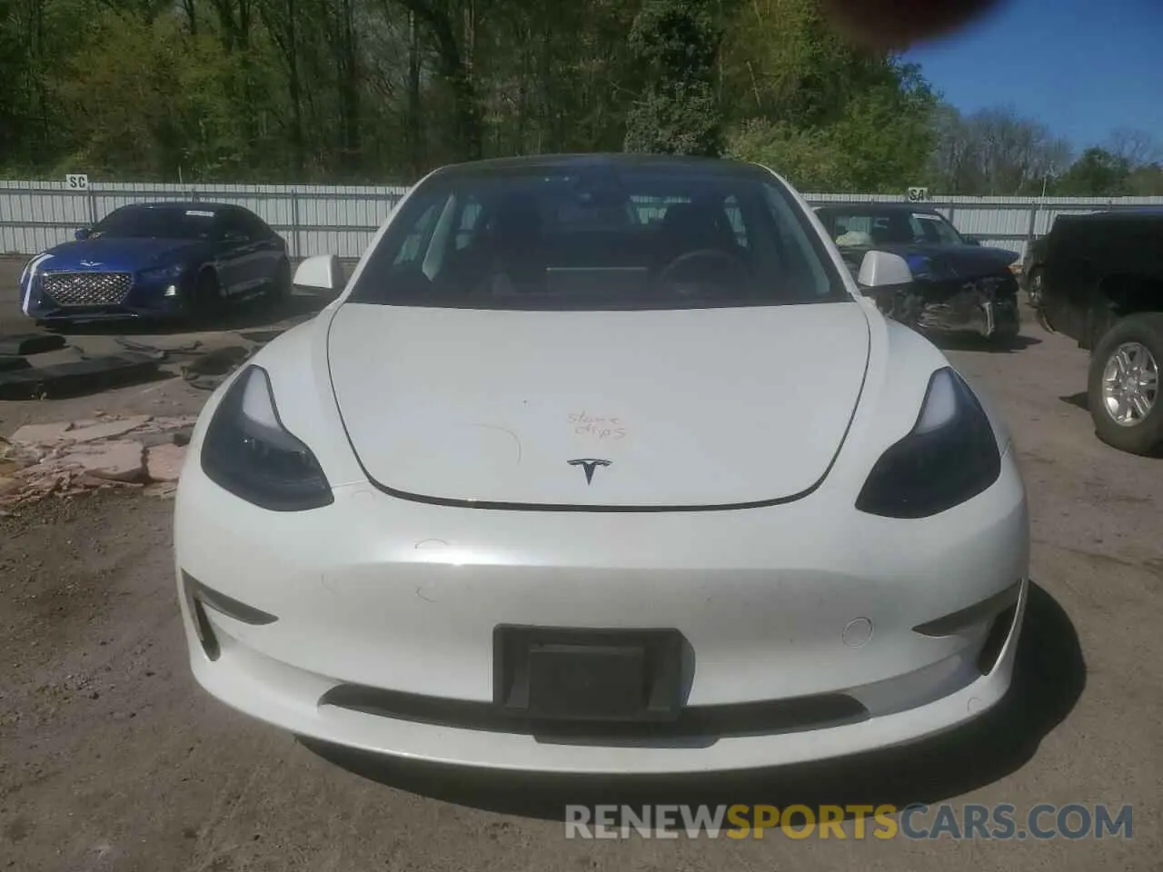 5 Photograph of a damaged car 5YJ3E1EB0NF329062 TESLA MODEL 3 2022