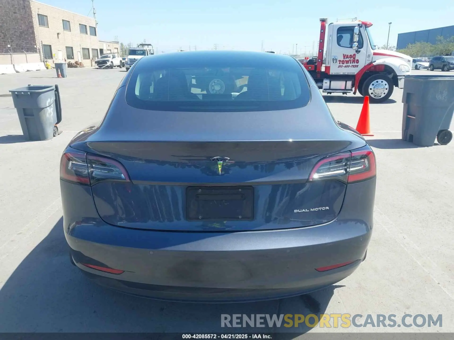 16 Фотография поврежденного автомобиля 5YJ3E1EB0NF364989 TESLA MODEL 3 2022