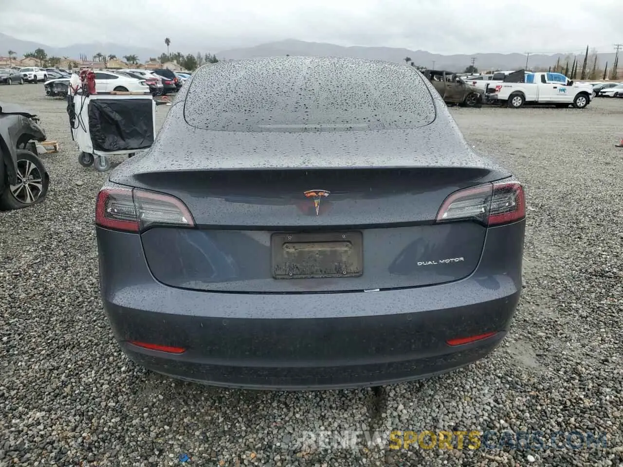 6 Photograph of a damaged car 5YJ3E1EB1NF112040 TESLA MODEL 3 2022