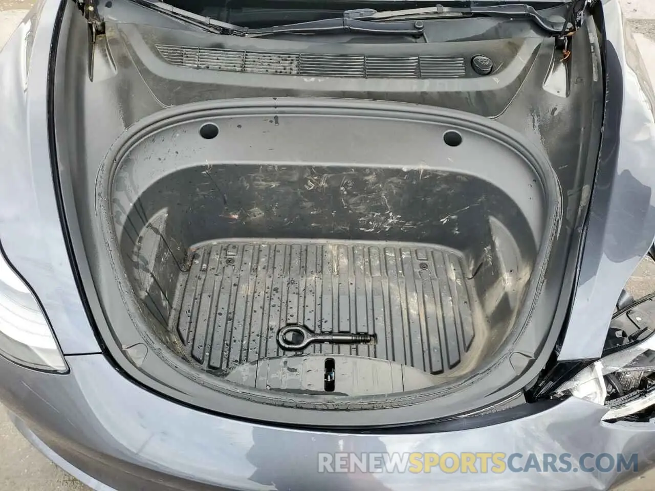 11 Photograph of a damaged car 5YJ3E1EB1NF120316 TESLA MODEL 3 2022