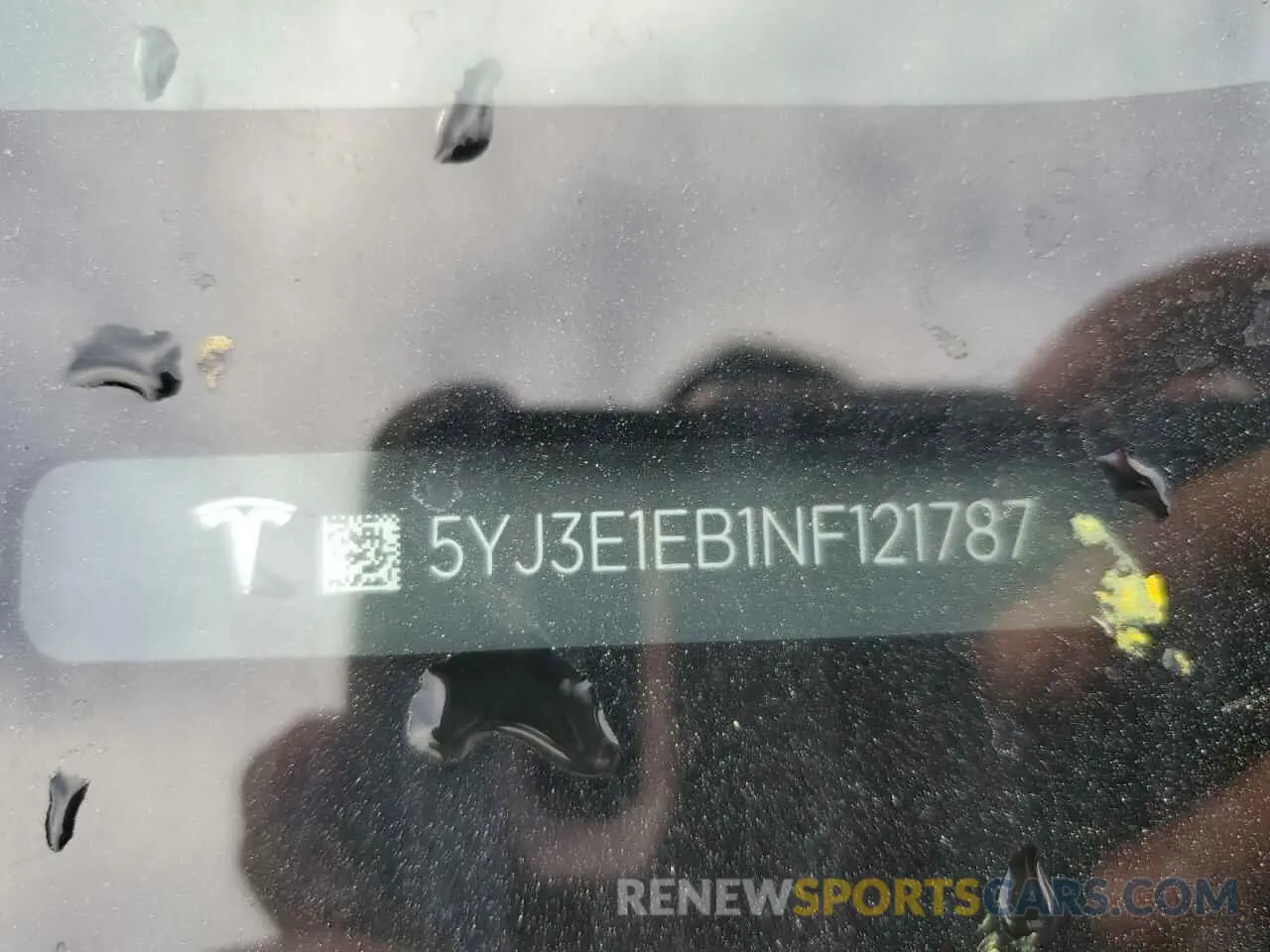 10 Photograph of a damaged car 5YJ3E1EB1NF121787 TESLA MODEL 3 2022