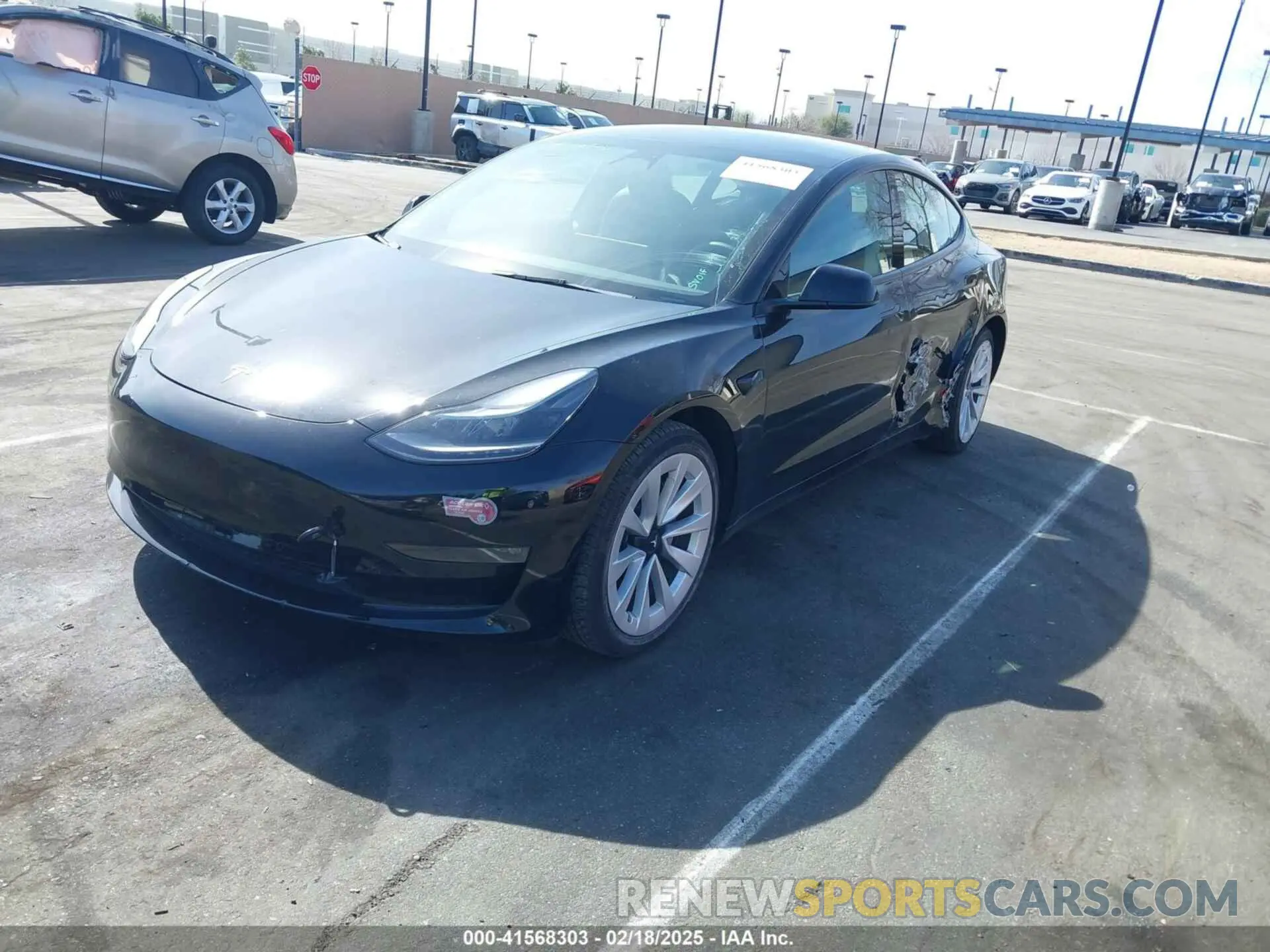2 Photograph of a damaged car 5YJ3E1EB1NF133356 TESLA MODEL 3 2022
