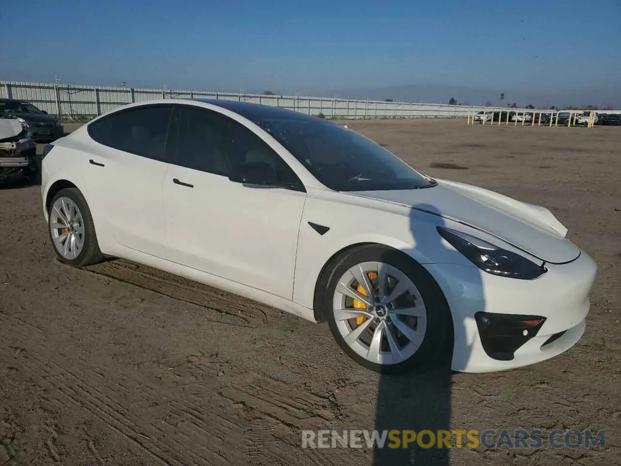 4 Photograph of a damaged car 5YJ3E1EB1NF153140 TESLA MODEL 3 2022