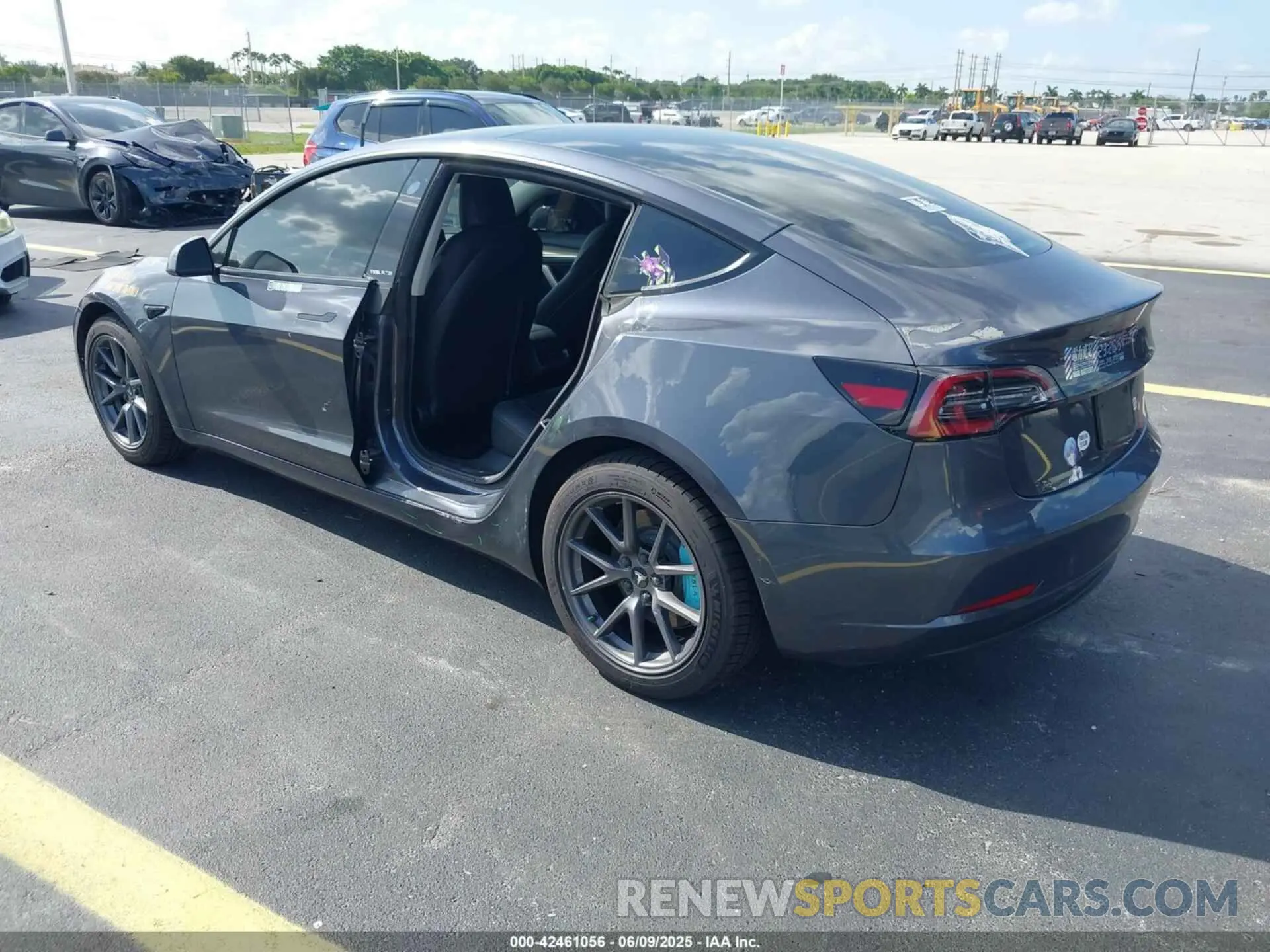 3 Фотография поврежденного автомобиля 5YJ3E1EB1NF176739 TESLA MODEL 3 2022