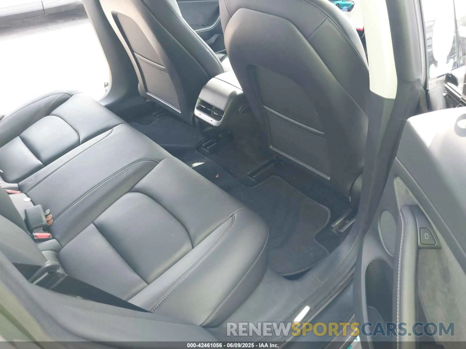 8 Фотография поврежденного автомобиля 5YJ3E1EB1NF176739 TESLA MODEL 3 2022