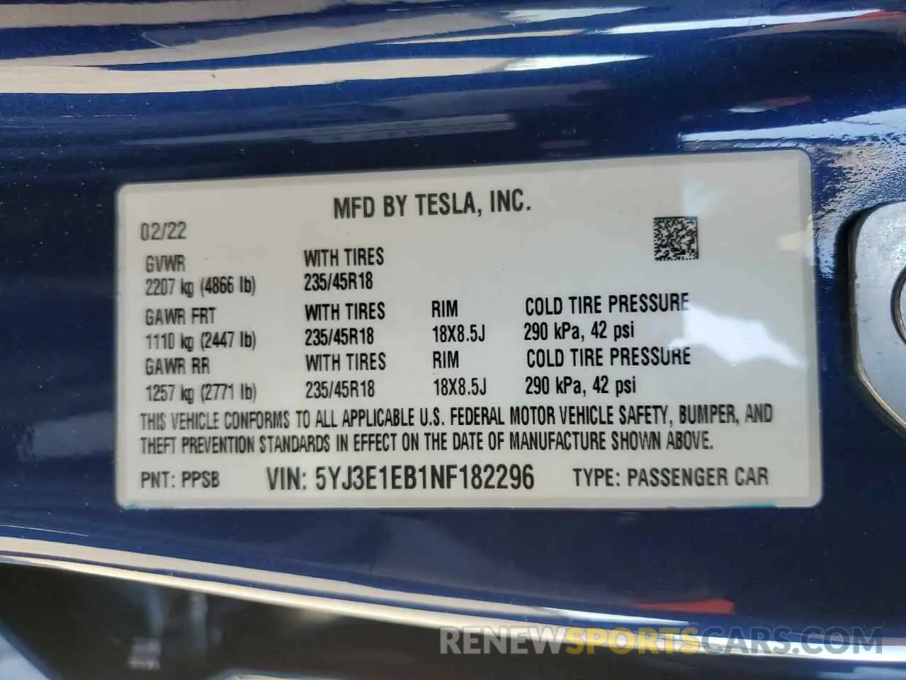 12 Photograph of a damaged car 5YJ3E1EB1NF182296 TESLA MODEL 3 2022