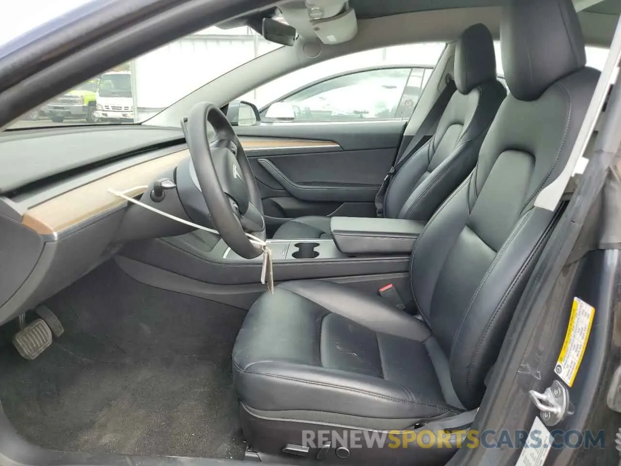7 Photograph of a damaged car 5YJ3E1EB1NF256882 TESLA MODEL 3 2022