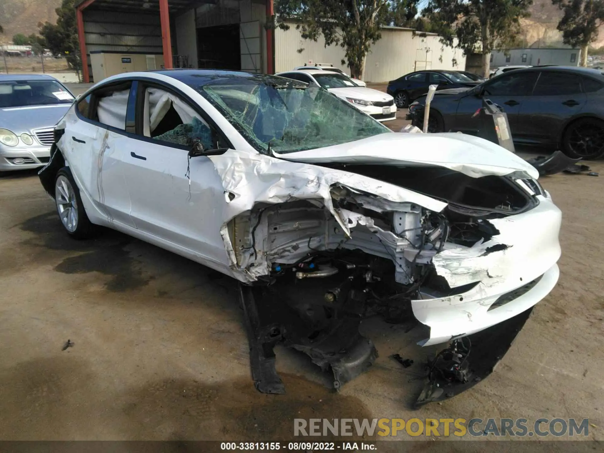1 Фотография поврежденного автомобиля 5YJ3E1EB1NF272581 TESLA MODEL 3 2022